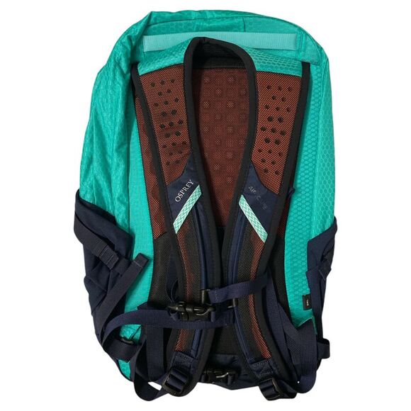 Osprey Quasar Everyday Commute Backpack with Laptop Sleeve, 26L - Green - Picture 2 of 2